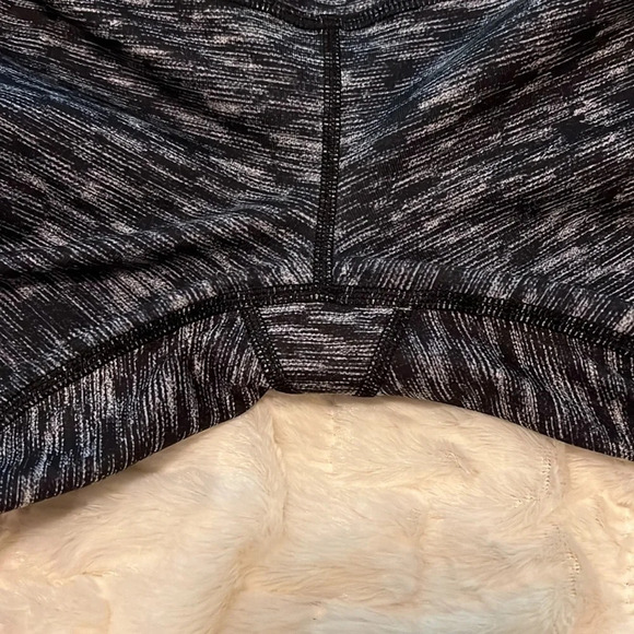 Lululemon Wunder Under Stirrup Leggings - Picture 6 of 7